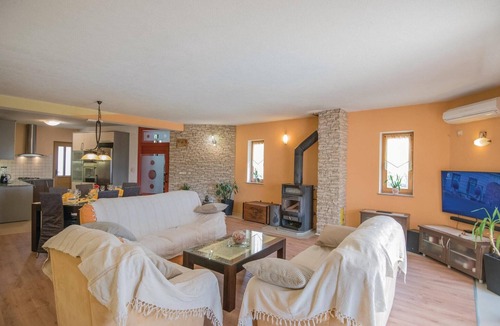 Imotski House | Pet friendly home in Vinjani Donji