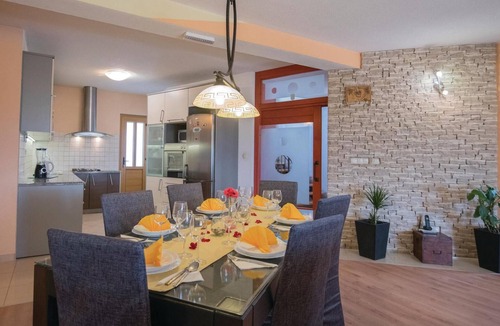 Imotski House | Pet friendly home in Vinjani Donji