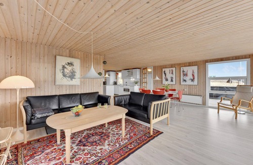 Haurvig House | Pet friendly home in Hvide Sande with sauna