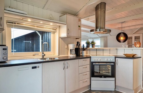 Bjerregaard House | Pet friendly home in Hvide Sande with sauna