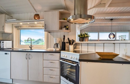 Bjerregaard House | Pet friendly home in Hvide Sande with sauna