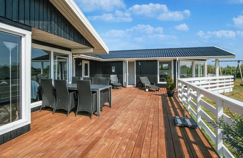 Nørre Lyngvig House | Pet friendly home in Hvide Sande