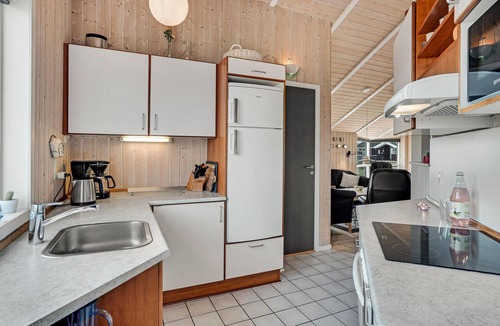 Bjerregard Strand House | Pet friendly home in Hvide Sande