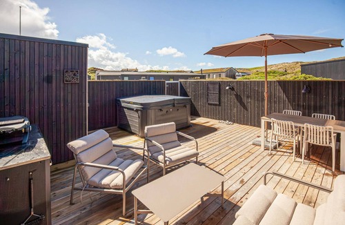 Bjerregard Strand House | Pet friendly home in Hvide Sande with sauna