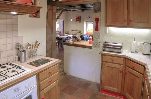 Laveyssiere House | Pet friendly home in Laveyssiere