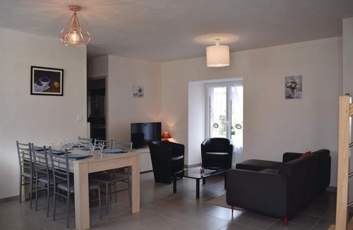 Saint-Alban House | Pet friendly home in Saint Alban