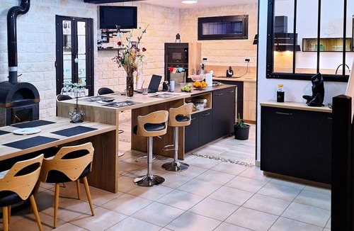 Avignon House | Pet friendly home in Avignon