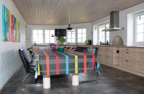 Bredebro House | Pet friendly home in Bredebro with house sea view