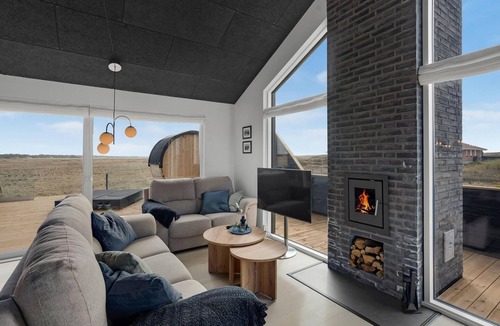 Blavand House | Pet friendly home in Blåvand with sauna