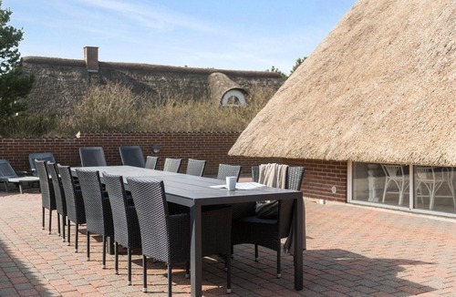 Blavand Strand House | Pet friendly home in Blåvand with sauna