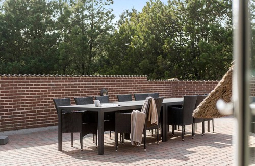 Blavand Strand House | Pet friendly home in Blåvand with sauna