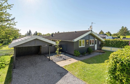 Bog By House | Pet friendly home in Bogø By with sauna
