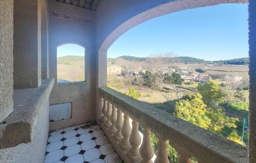 Cruzy House | Pet Friendly Home In Cruzy