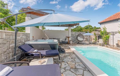 Gornje Danilo House | Pet Friendly Home In Danilo