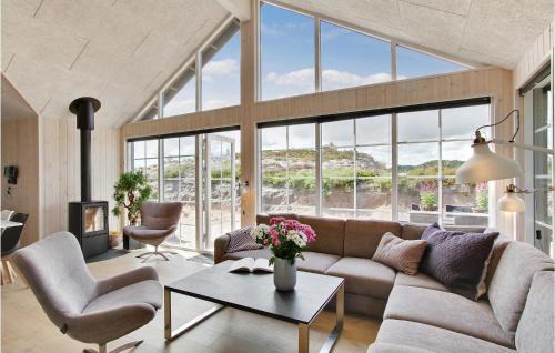 Henne Strand House | Pet Friendly Home In Henne With Sauna