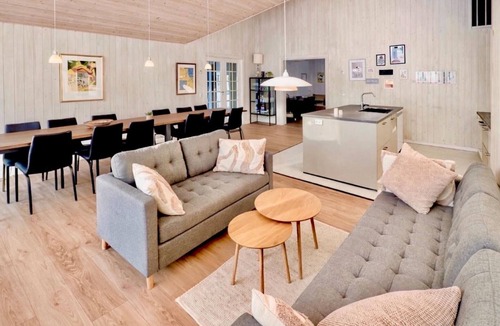 Marielyst House | Pet friendly home in Væggerløse with sauna