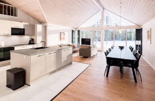 Marielyst House | Pet friendly home in Væggerløse with sauna