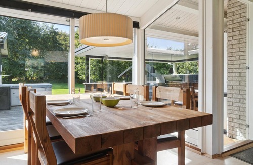 Marielyst House | Pet friendly home in Væggerløse with WiFi