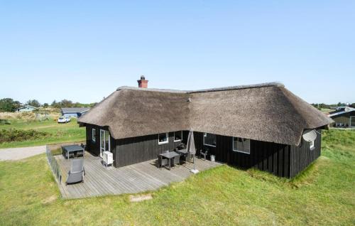 Vejers Strand House | Pet Friendly Home In Vejers Strand
