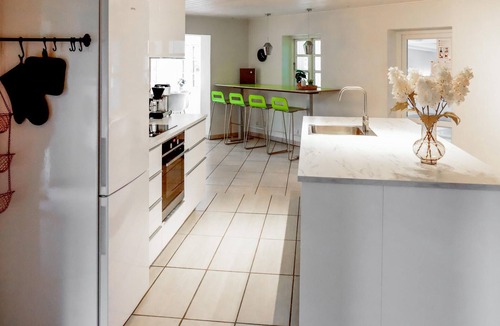 Egsmark Strand House | Pet friendly home in Ebeltoft with WiFi
