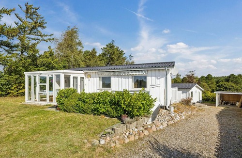 Vibæk Strand House | Pet friendly home in Ebeltoft with WiFi