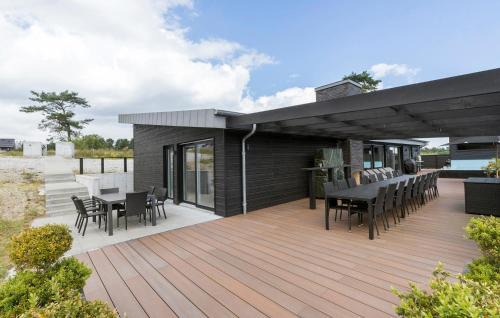 Egsmark Strand House | Pet Friendly Home In Ebeltoft With Sauna