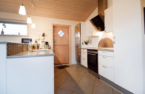 Farvang House | Pet friendly home in Fårvang with swimming pool