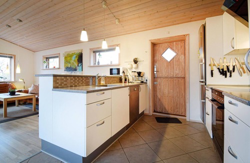 Farvang House | Pet friendly home in Fårvang with swimming pool
