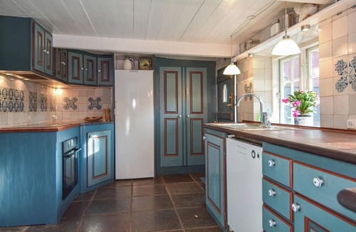 Sønderho House | Pet friendly home in Fanø with kitchen