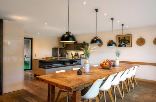 Genestelle House | Pet friendly home in Genestelle