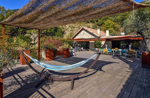 Genestelle House | Pet friendly home in Genestelle