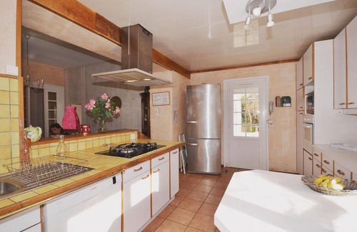 Montagnac House | Pet friendly home in Montagnac
