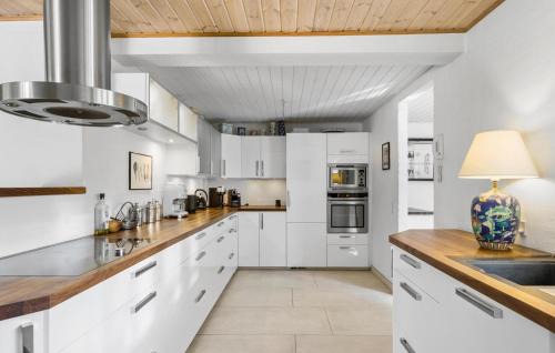 Smidstrup Strand House | Pet Friendly Home In Gilleleje