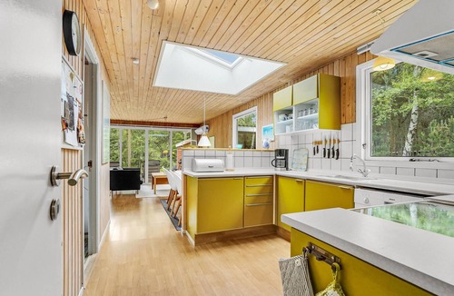 Helberskov Strand House | Pet friendly home in Hadsund with sauna