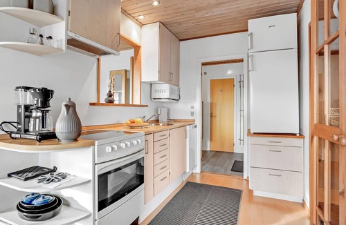 Hejlsminde Strand House | Pet friendly home in Hejls with sauna