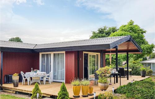 Hejlsminde Strand House | Pet Friendly Home In Hejls With Kitchen