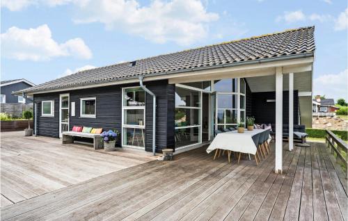 Hejlsminde Strand House | Pet Friendly Home In Hejls With Wifi