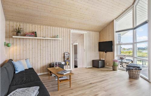 Hejlsminde Strand House | Pet Friendly Home In Hejls With Wifi