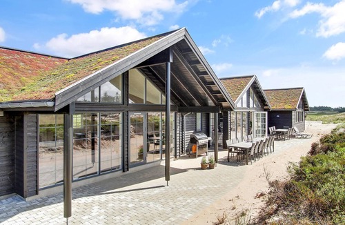 Henne Strand House | Pet friendly home in Henne with sauna