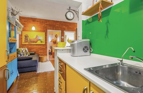 Zrnovnica House | Pet friendly home in Zrnovnica