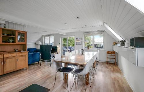 Ristinge House | Pet Friendly Home In Humble With Sauna