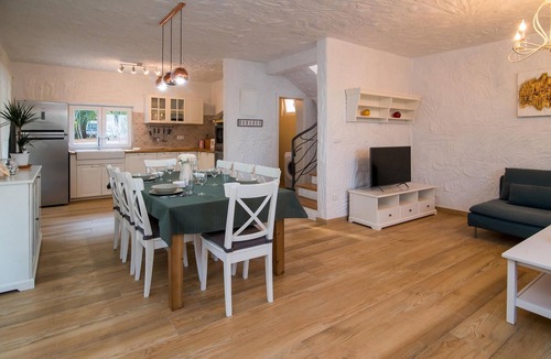Risika House | Pet friendly home in Krk