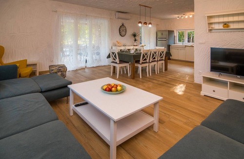 Risika House | Pet friendly home in Krk