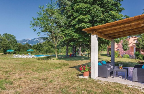 Krsan House | Pet friendly home in Krsan