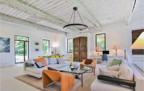 Lagnes House | Pet Friendly Home In Lagnes With Sauna