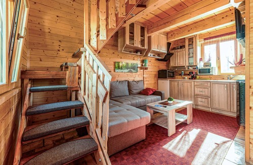 Lovinac House | Pet friendly home in Lovinac