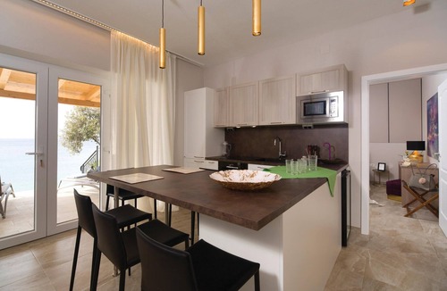 Loviste House | Pet friendly home in Loviste