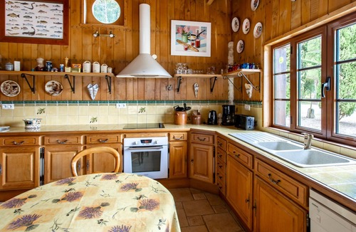 Lonnes House | Pet friendly home in Lonnes