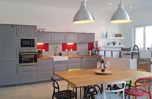 Narbonne House | Pet friendly home in Narbonne with sauna
