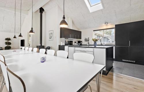 Bedegaard House | Pet Friendly Home In Nexø With Kitchen